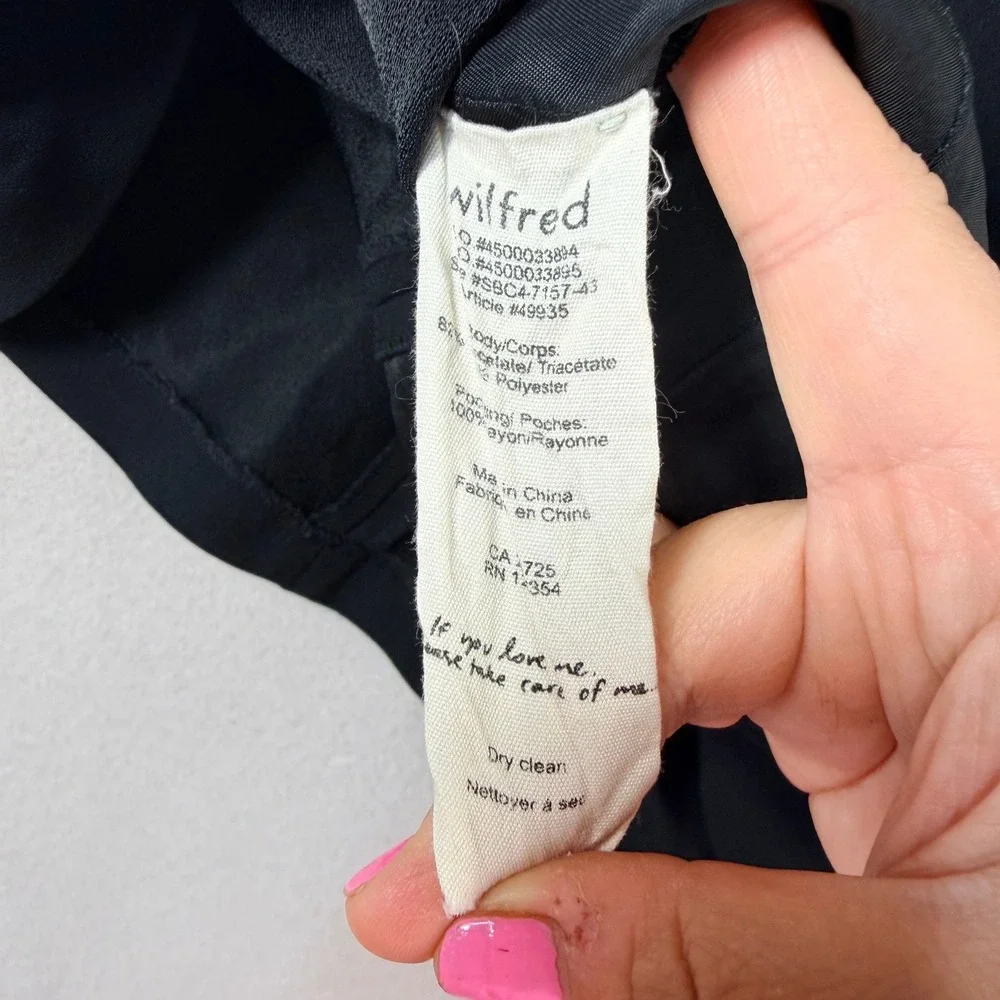 Wilfred Aritzia Black A-Line Mini Skirt Size 6‎ Side Pockets Japanese Fabric